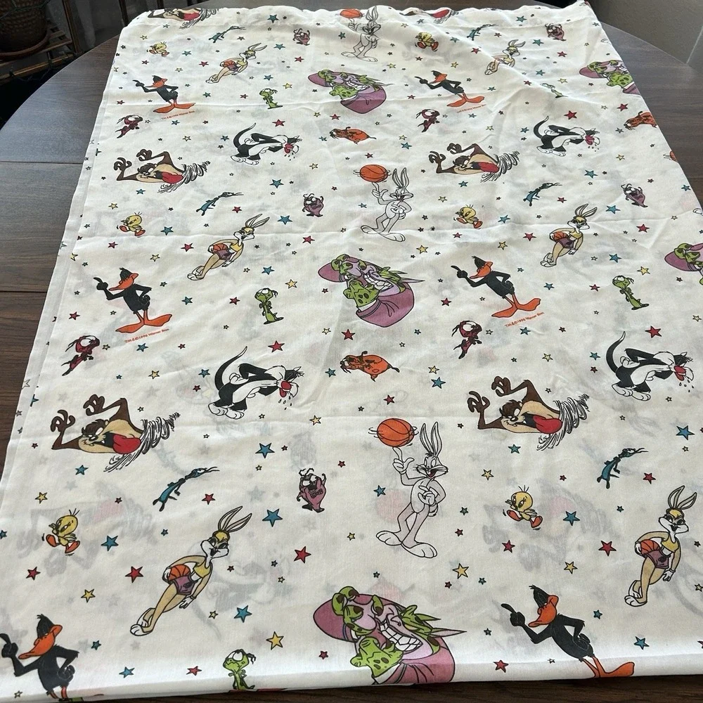 Looney Toon twin flat